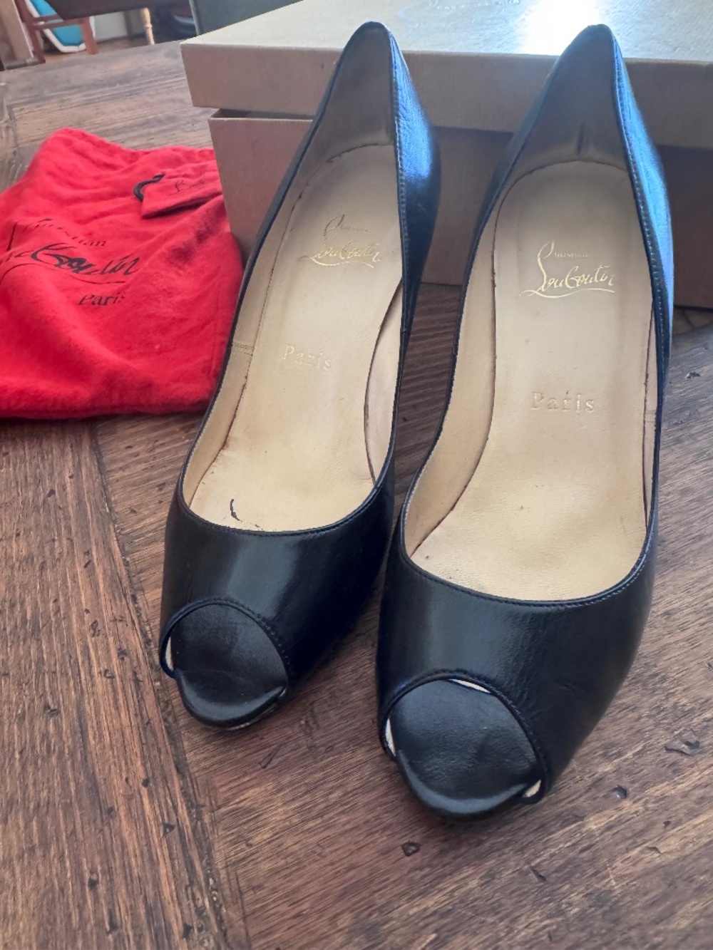 Christian Louboutin Peep Toe